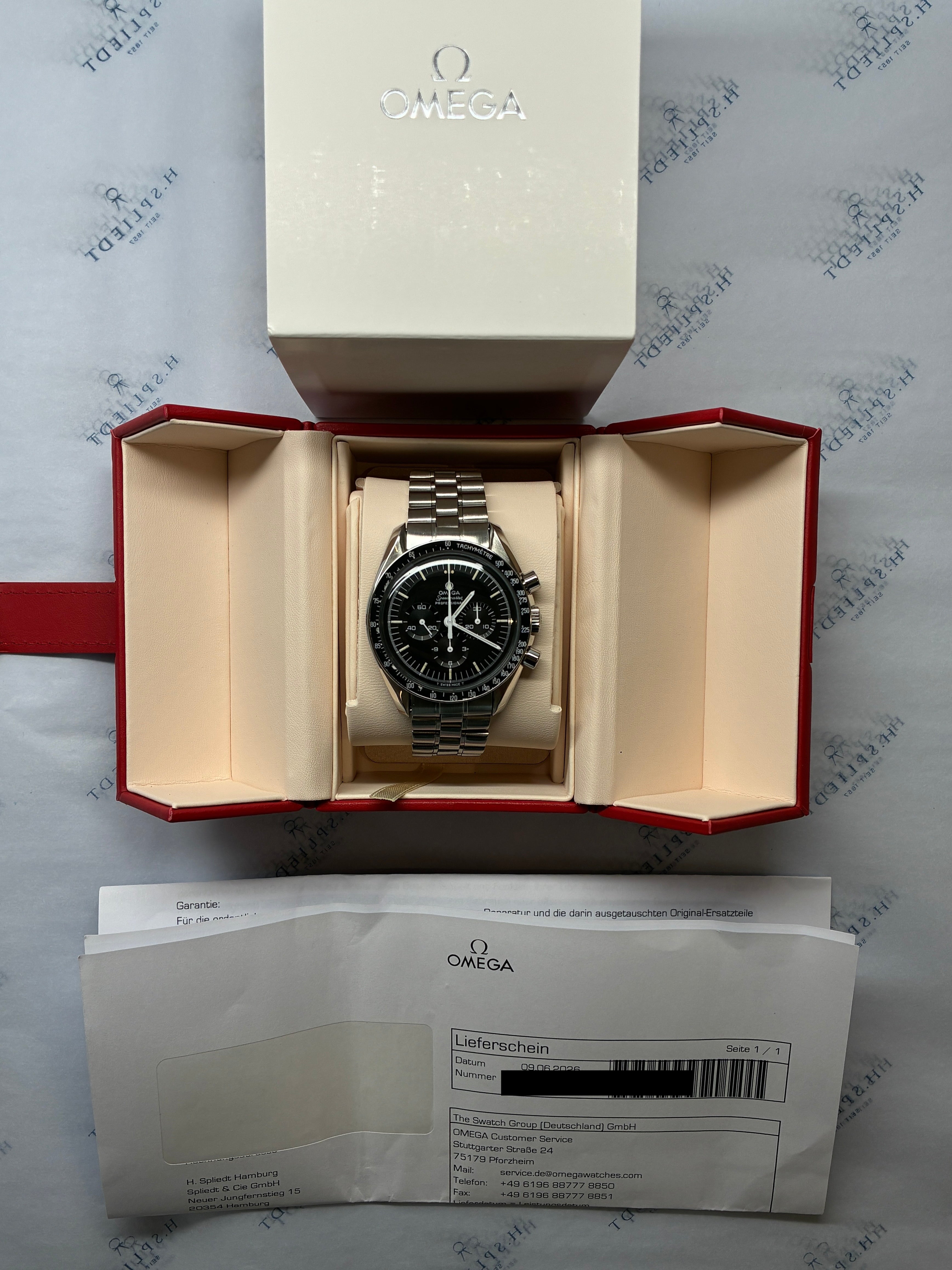Speedmaster Professional Moonwatch / vintage / watch only / large Omega Service 2026 / 1969