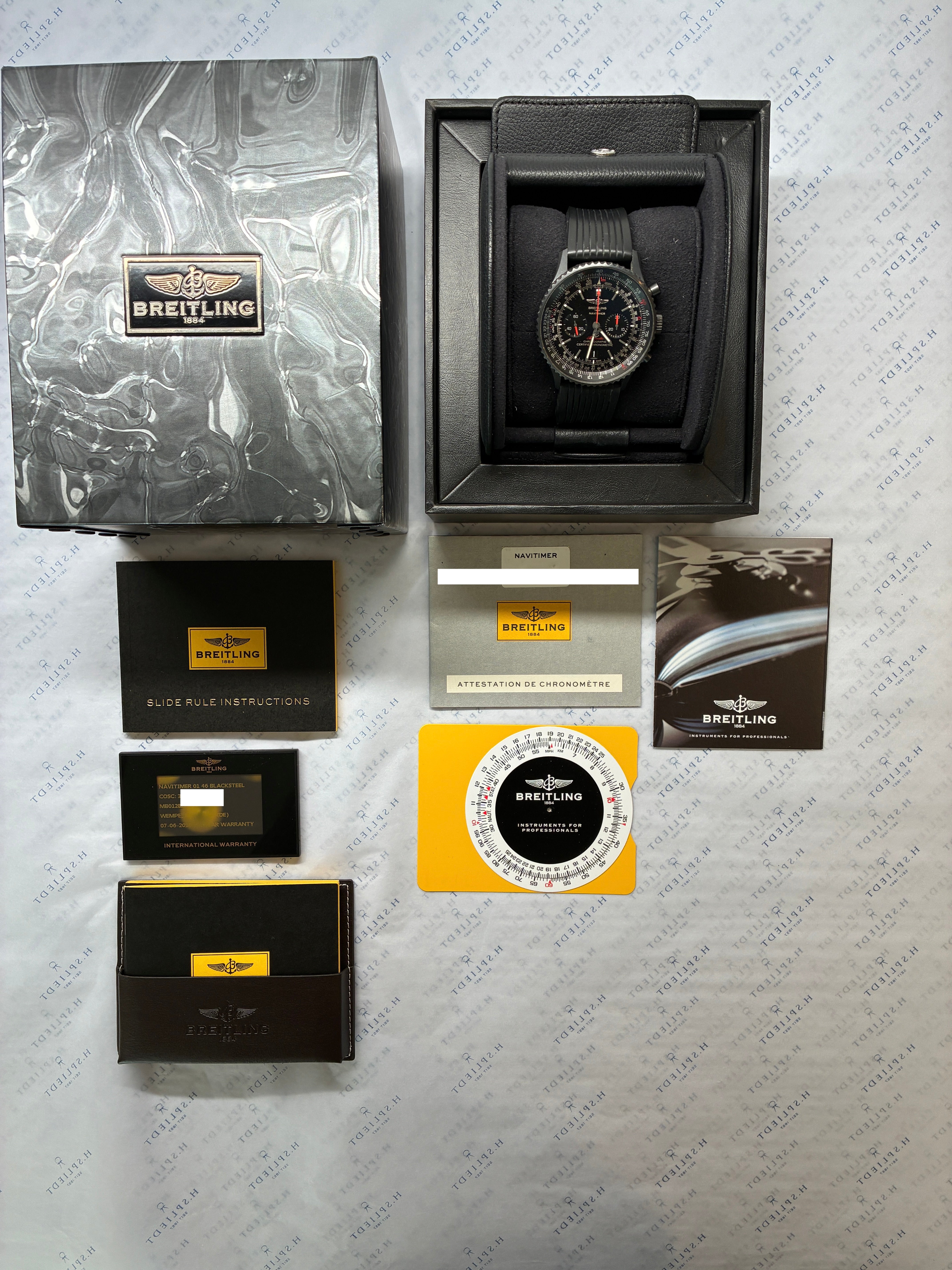 Navitimer B01 / Black steel / Full-Set / 2016