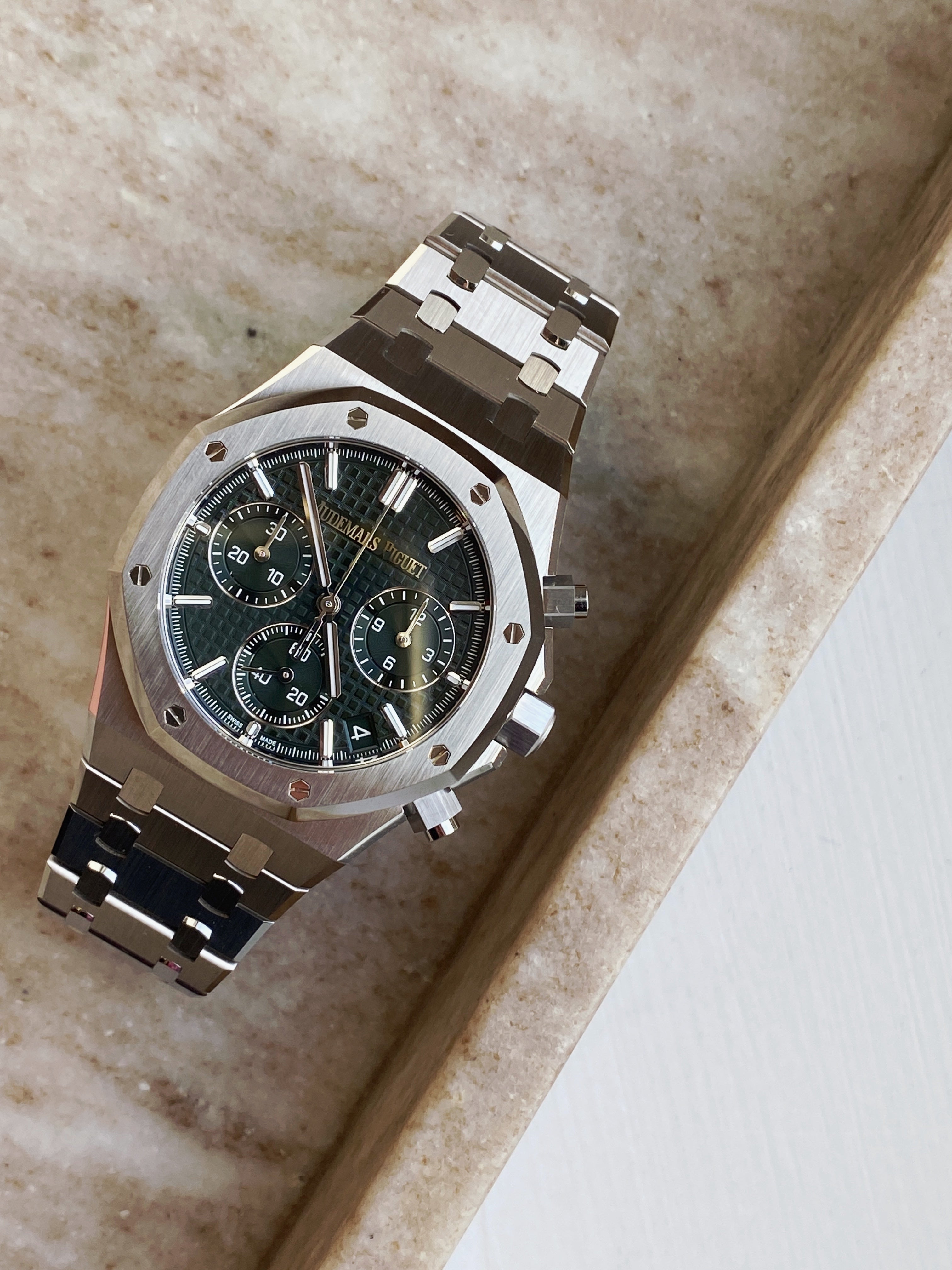 Audemars Piguet - Audemars Piguet Royal Oak Chronograph Green 2024 - Juwelier Spliedt