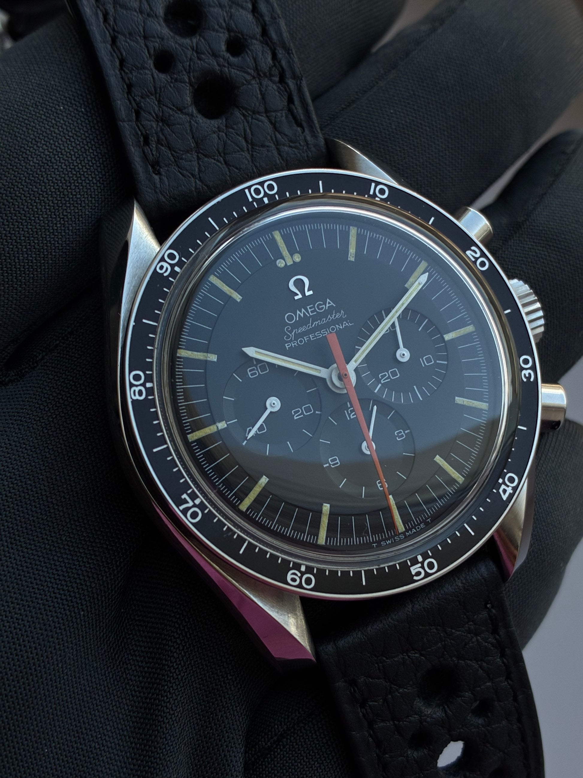 Omega - Speedmaster Moonwatch Ultraman - [product_sku]