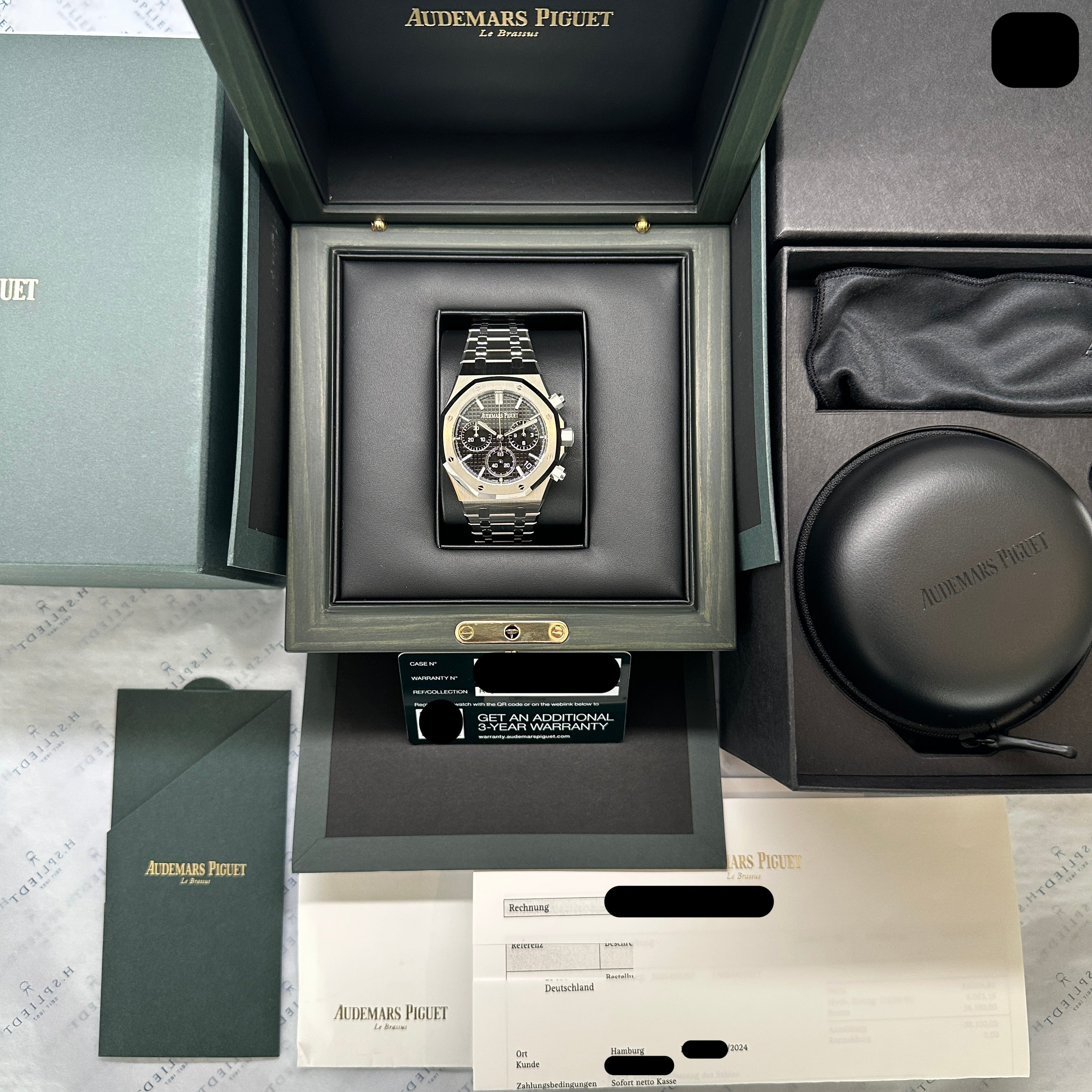 Royal Oak Selfwinding Chronograph 41mm Black / UNWORN / Premium Full Set / Germany 2024
