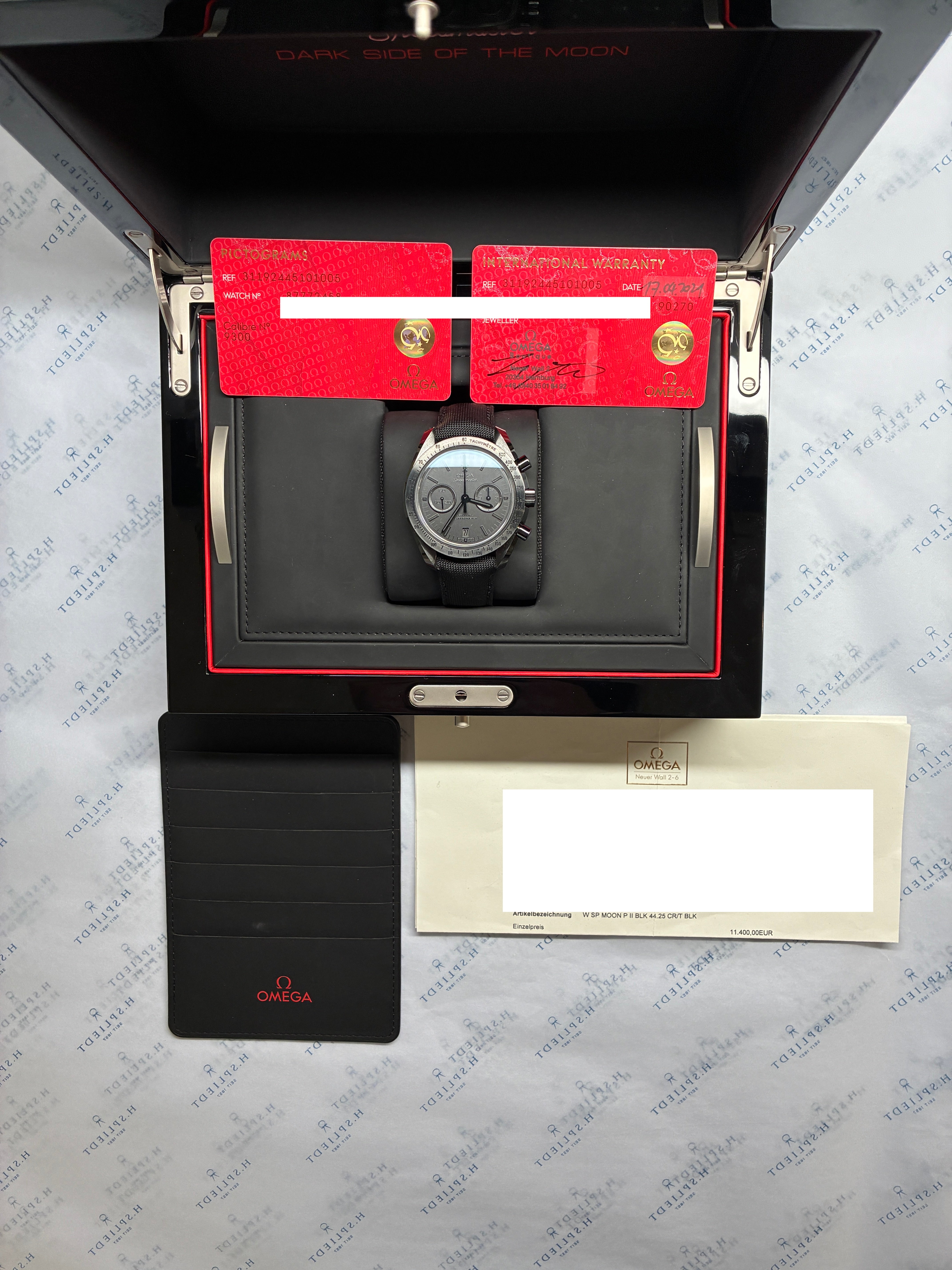 Omega - Speedmaster / Dark Side Of The Moon Moonwatch / very good condt. / Full-Set / 2021 - [product_sku]