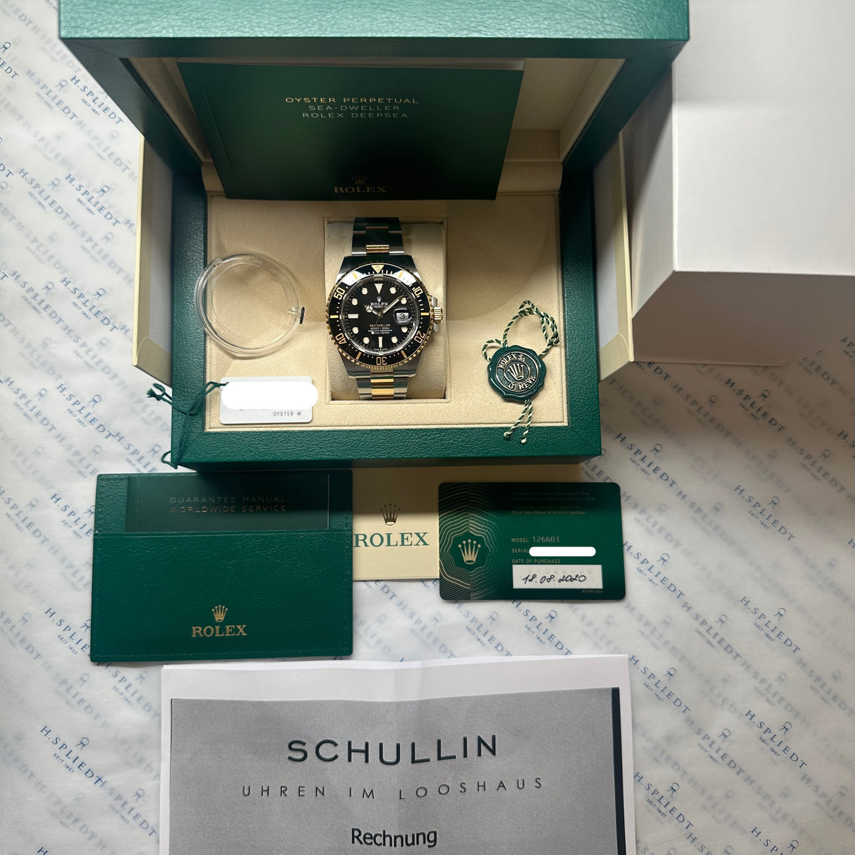 Sea-Dweller Black Dial Two Tone / Premium Full Set incl. Invoice / 2020