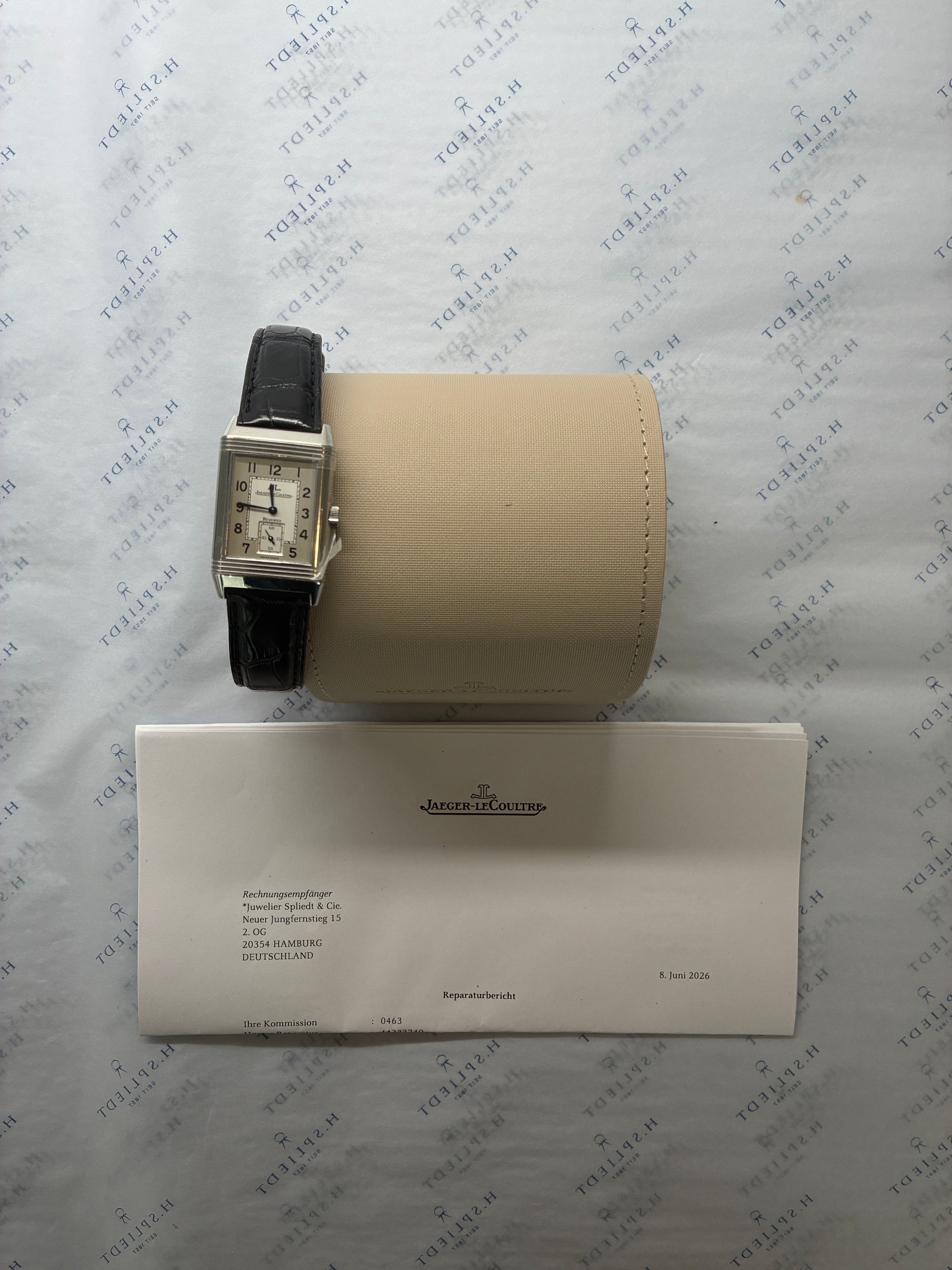 Reverso Grande Taille / leather strap / folding clasp / watch only / service 2026