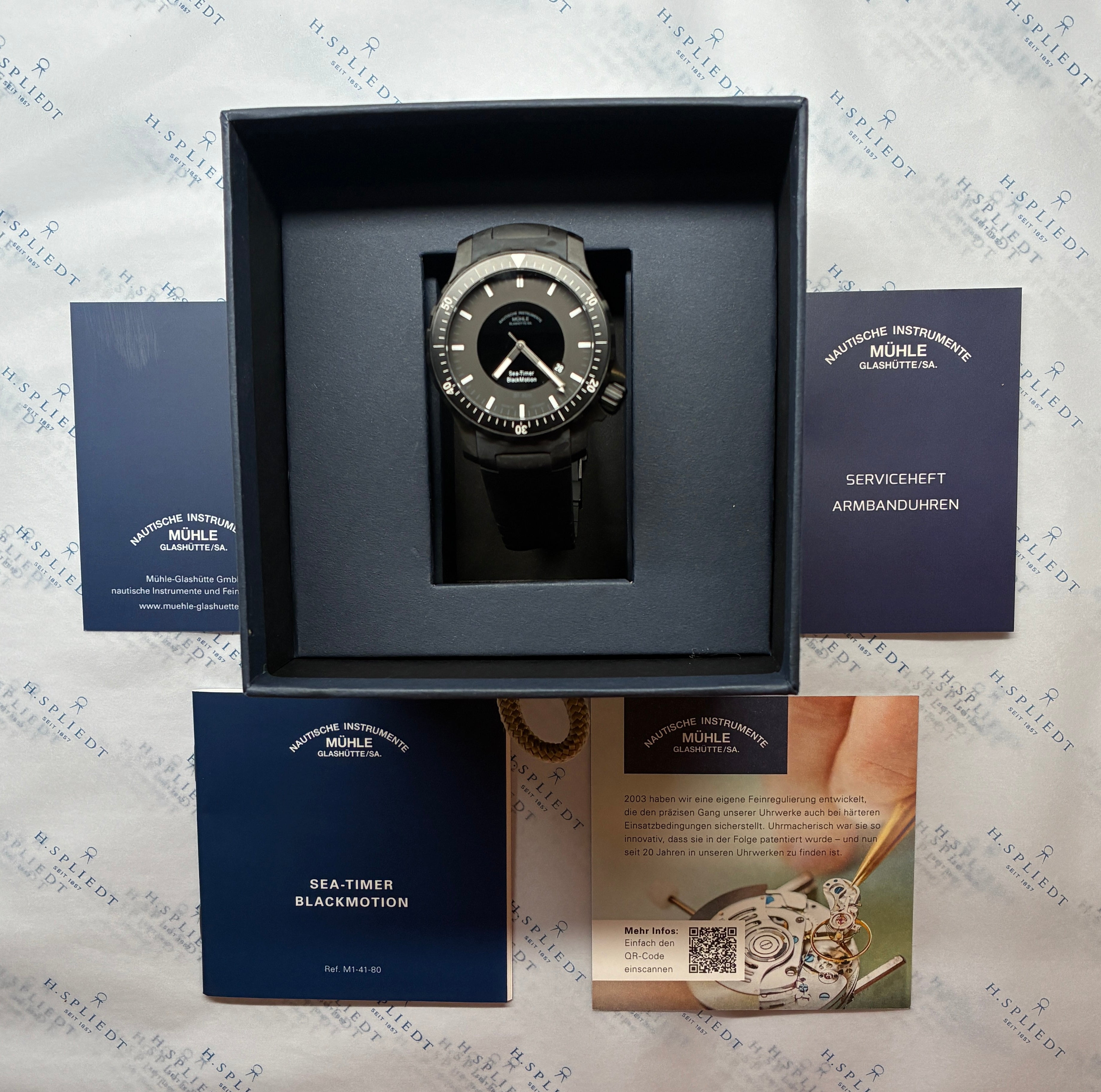 Mühle Glashütte Sea-timer Blackmotion Automatik mit schwarzem Zifferblatt und Stahlgehäuse im Full-Set