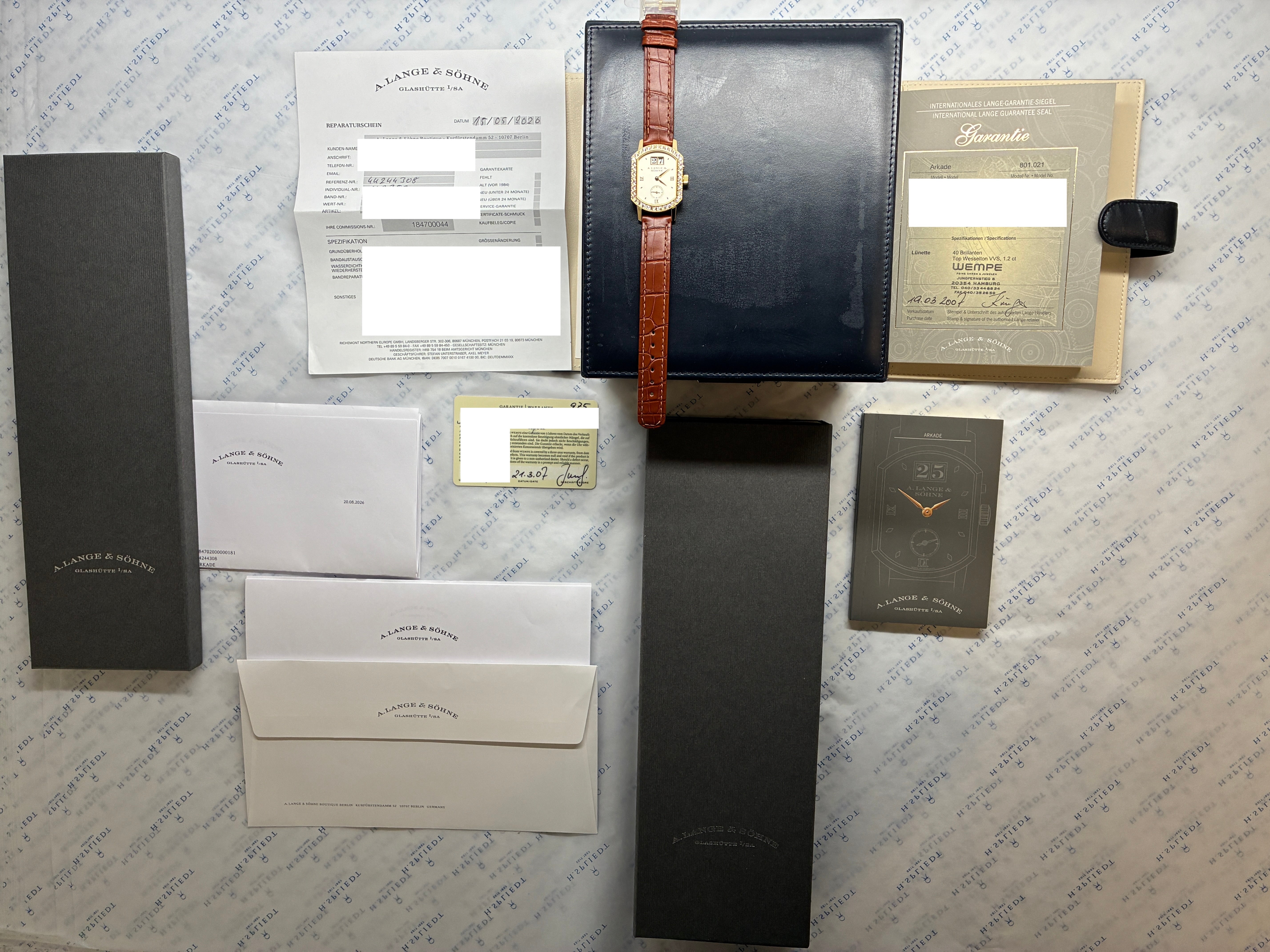A. Lange & Söhne Arkade / very good condt. / Service 2026 / Factory Set Bezel / Yellow Gold Full-Set / 2007