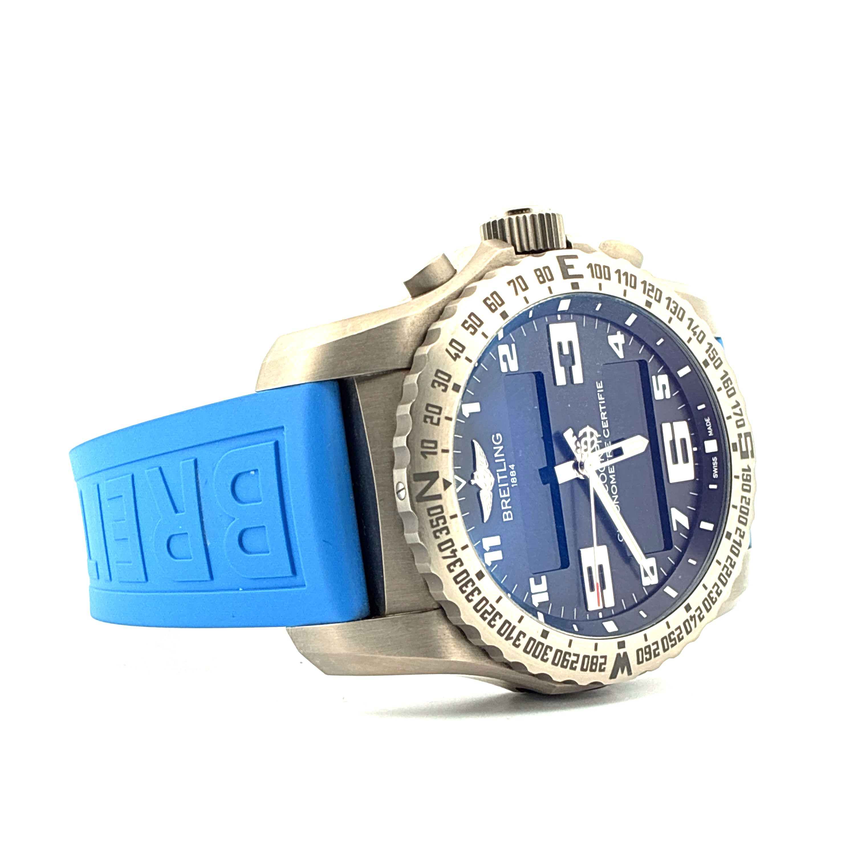 Cockpit B50 Titan Quarz / Blue Strap / incl Black Strap and Folding Clasp / very good Condition / premium Full Set / Germany 2015
