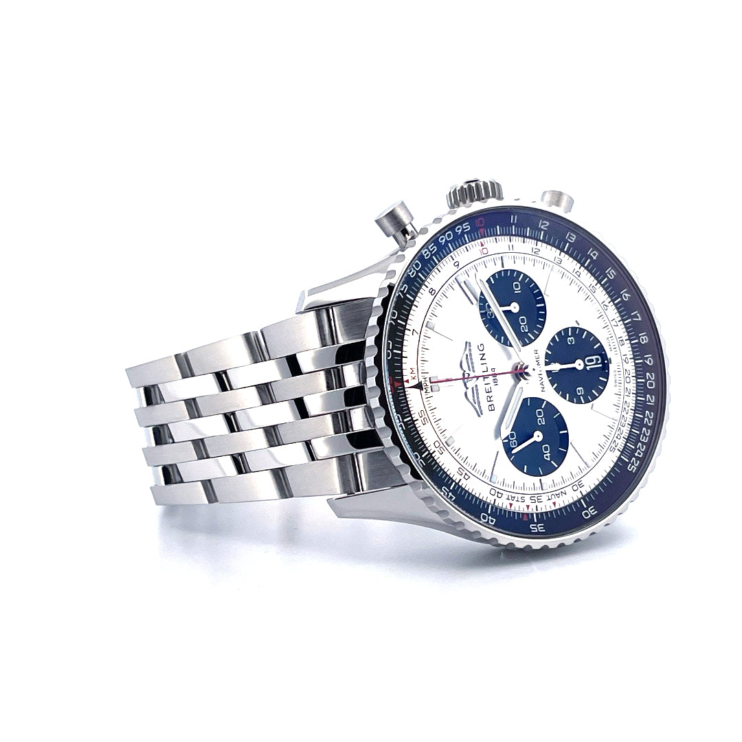 Navitimer 1 B01 Chronograph 43 Silver blue (2021)