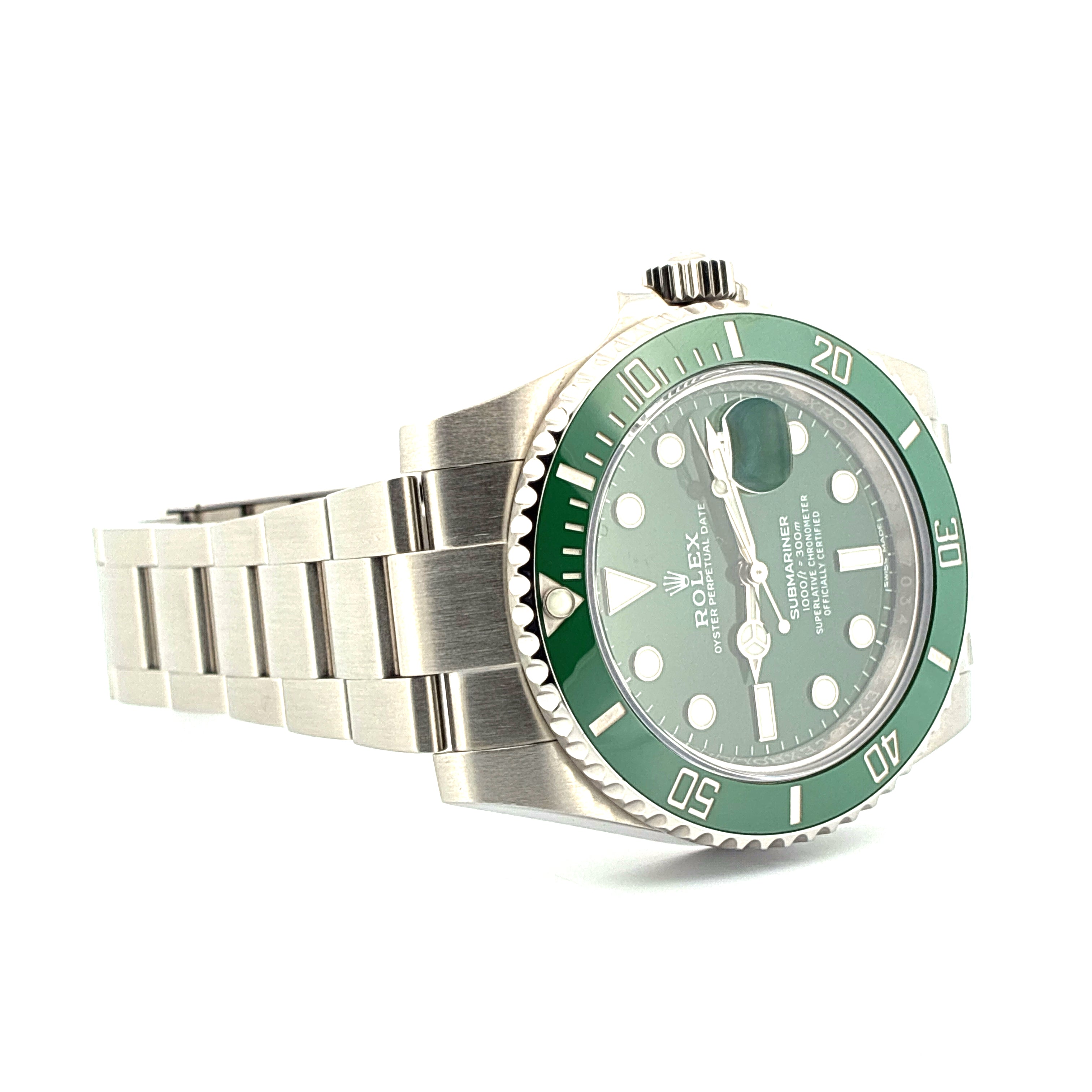 Submariner Date Hulk 116610LV / Full Set / LC100 / 2018