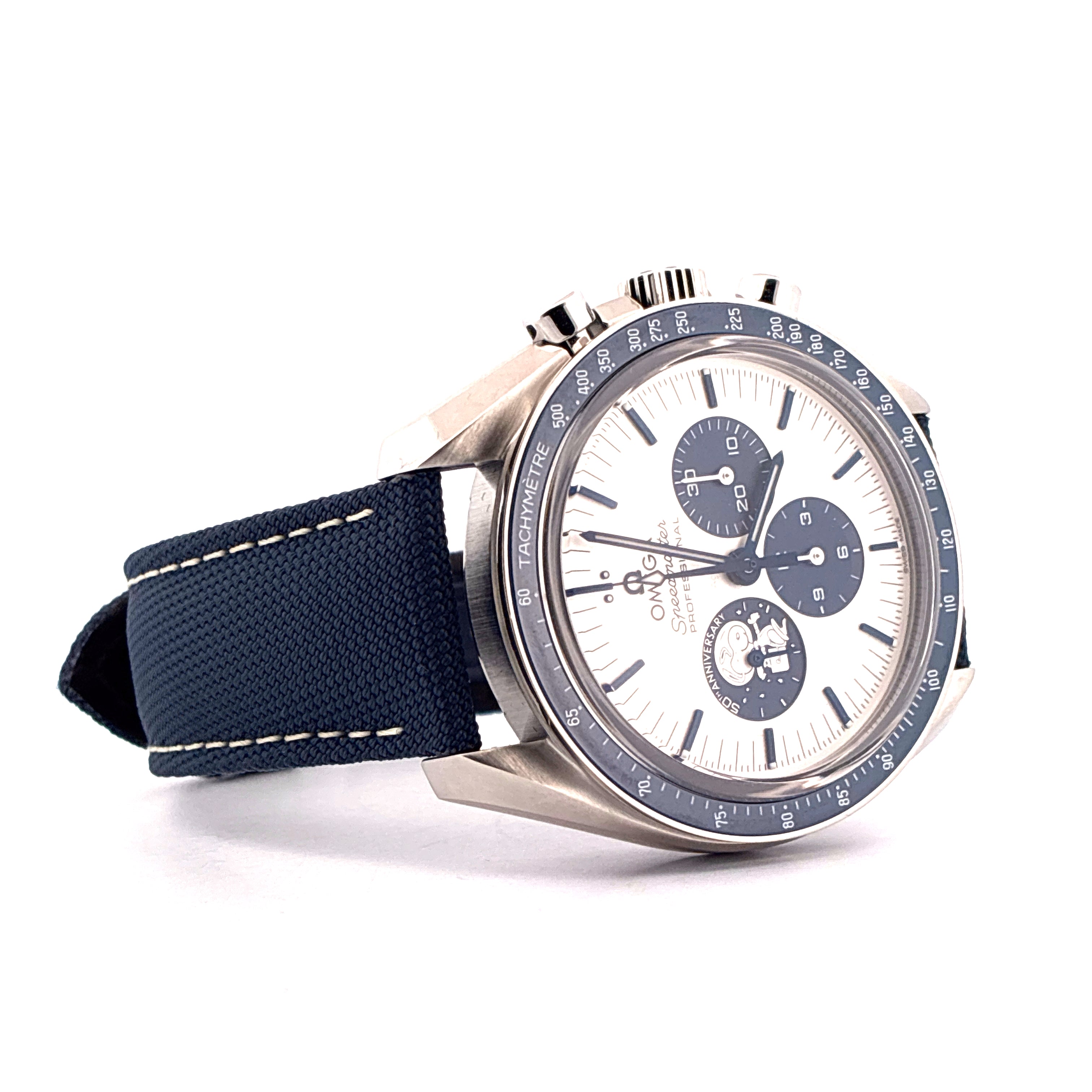 Speedmaster Professional Moonwatch 'Silver Snoopy Award' / very good condt. / 19cm wrist size / very rare Invoice / Full-Set / 2024