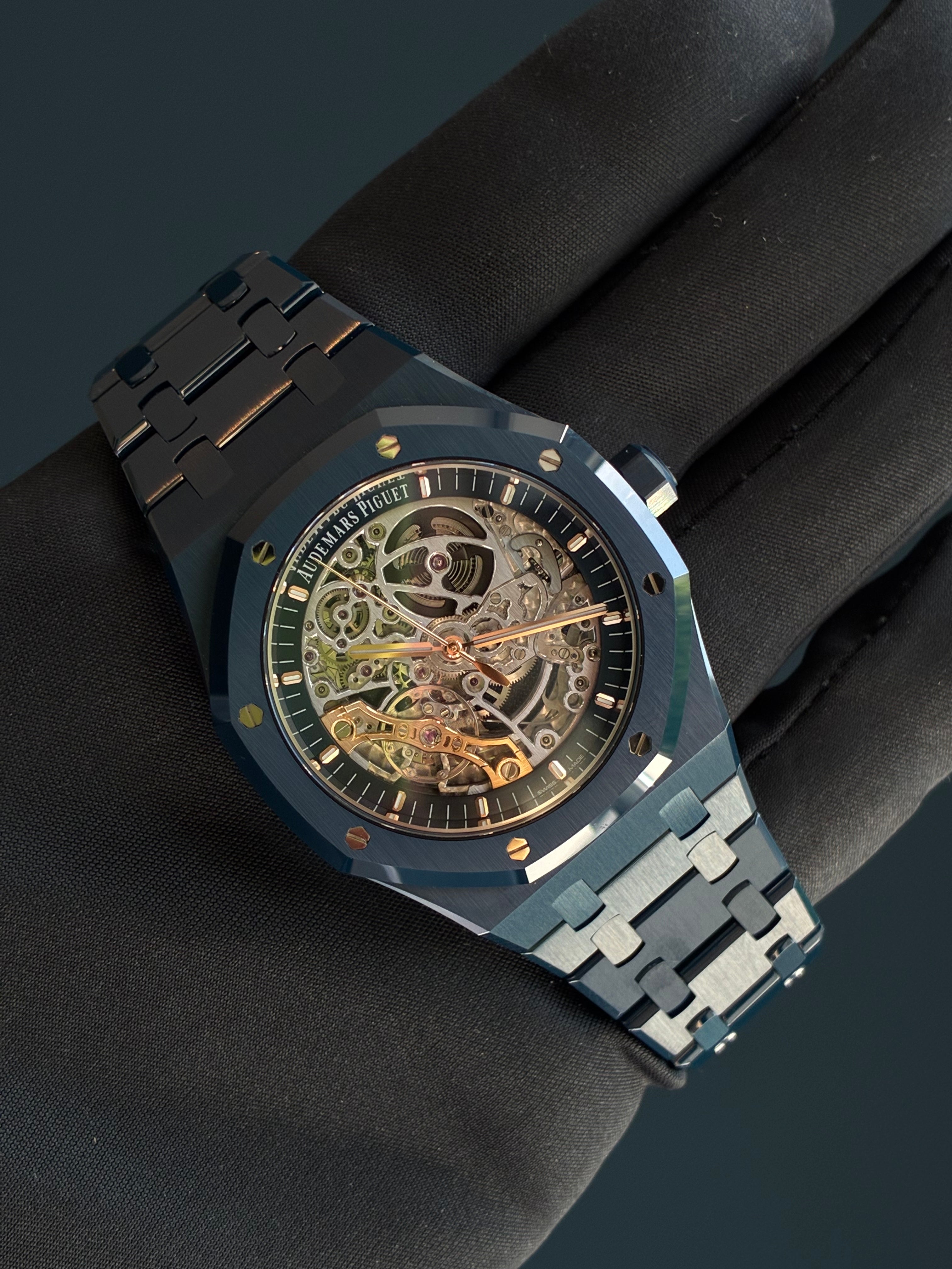 Royal Oak Blue Ceramic Double Balance Wheel Openworked / Bleu Nuit Nuage / Perfect Condition / Full Set / All Links / In Stock / Germany 2025