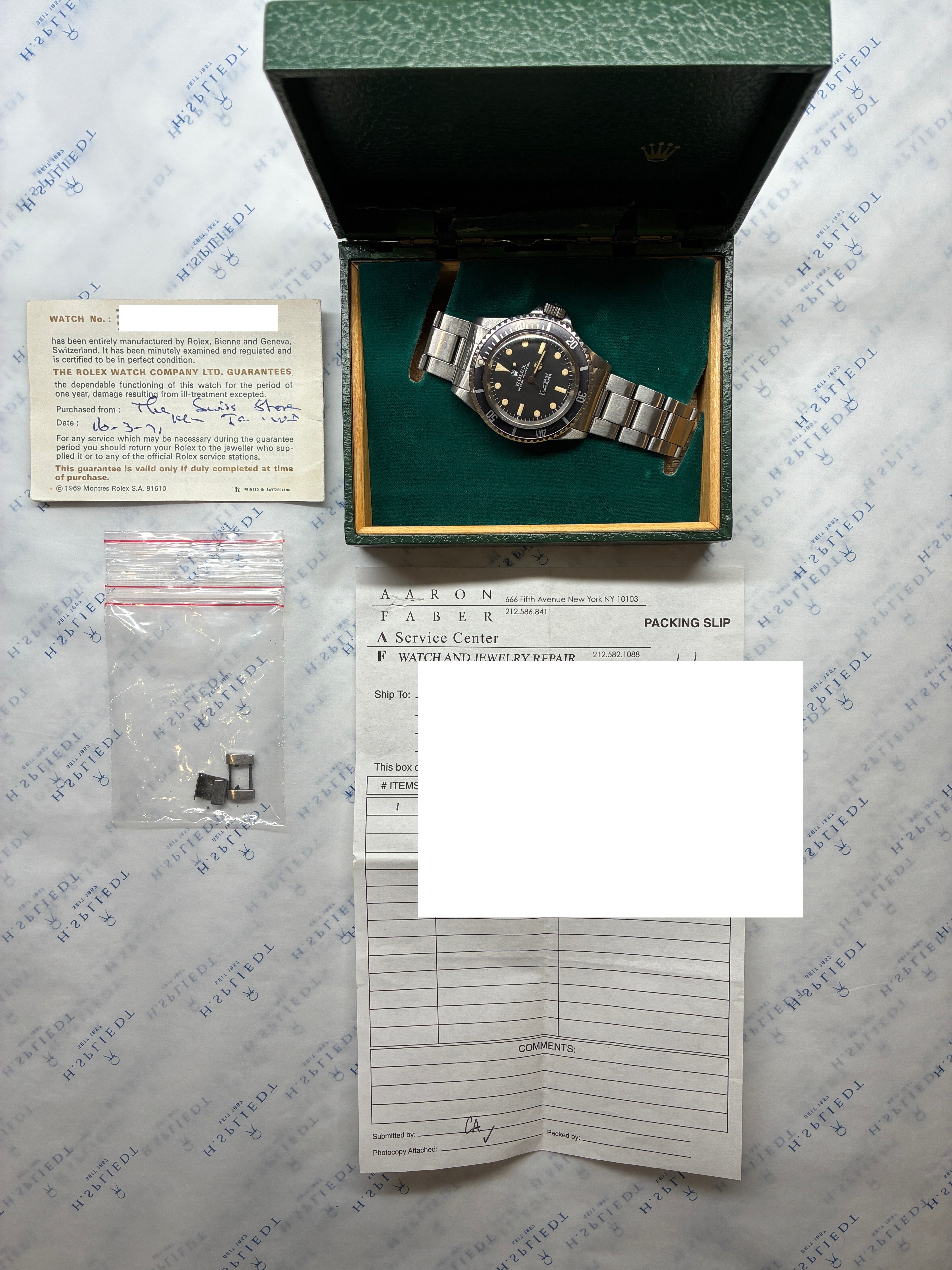 Submariner (No Date) / Vintage / Tritium / org. Box / not polished / 1969 - 1970