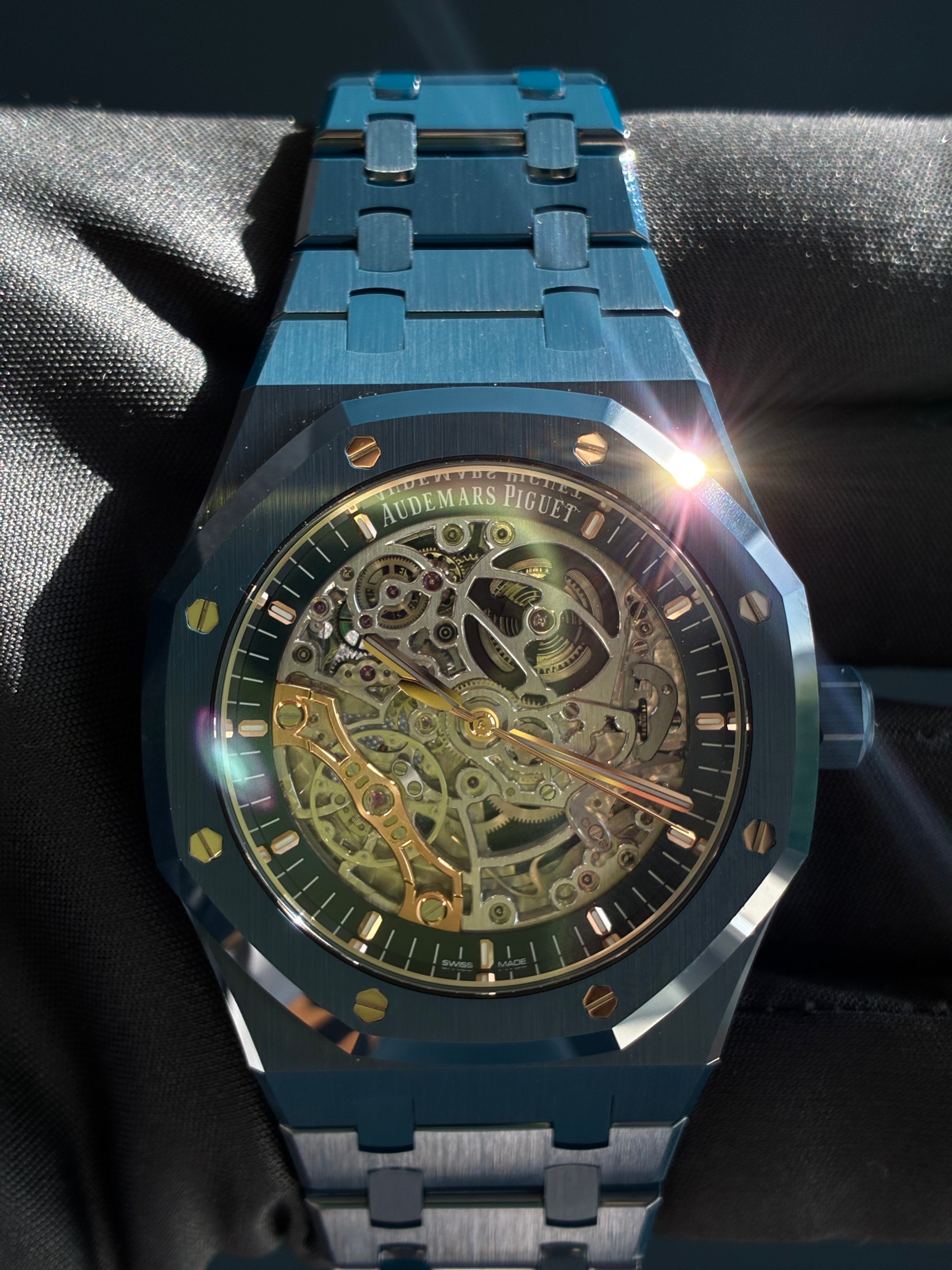 Royal Oak Blue Ceramic Double Balance Wheel Openworked / Bleu Nuit Nuage / Perfect Condition / Full Set / All Links / In Stock / Germany 2025