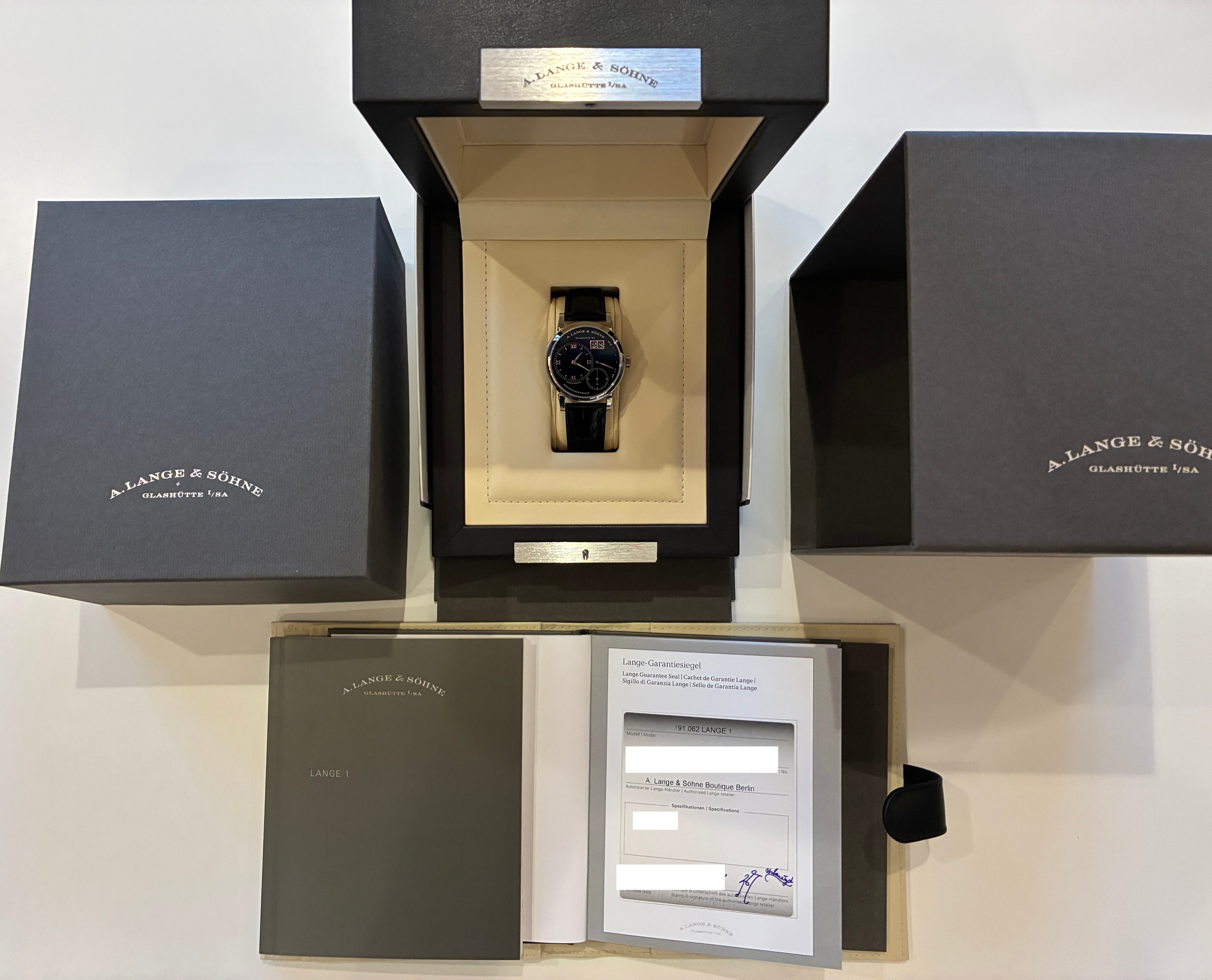 Lange 1 Platinum / Black Onyx Dial / limited Edition / Full-Set / 2025 30th Anniversary / 300 pcs