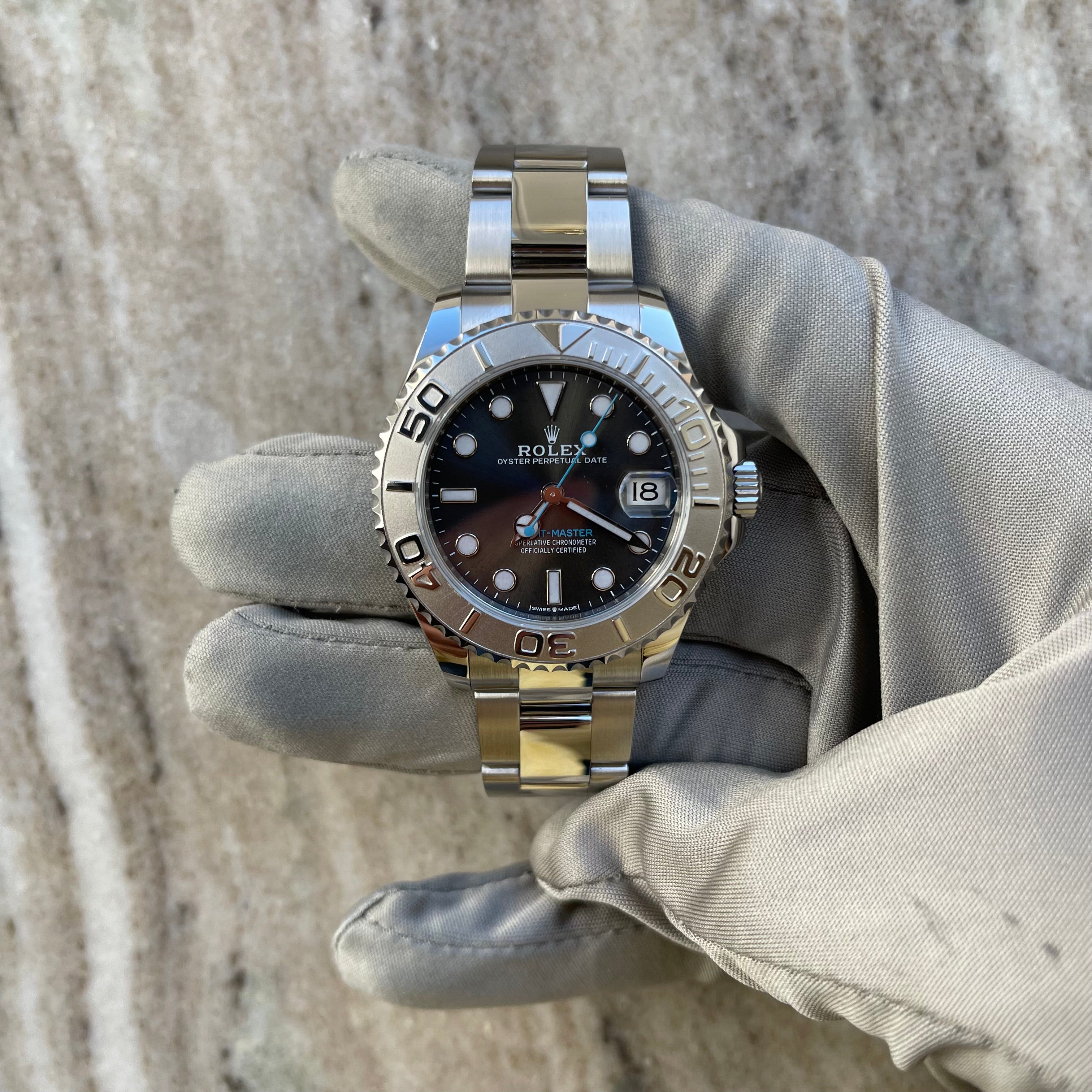 Rolex Yacht-Master 37 Full-Set / Box & Papers / 2019