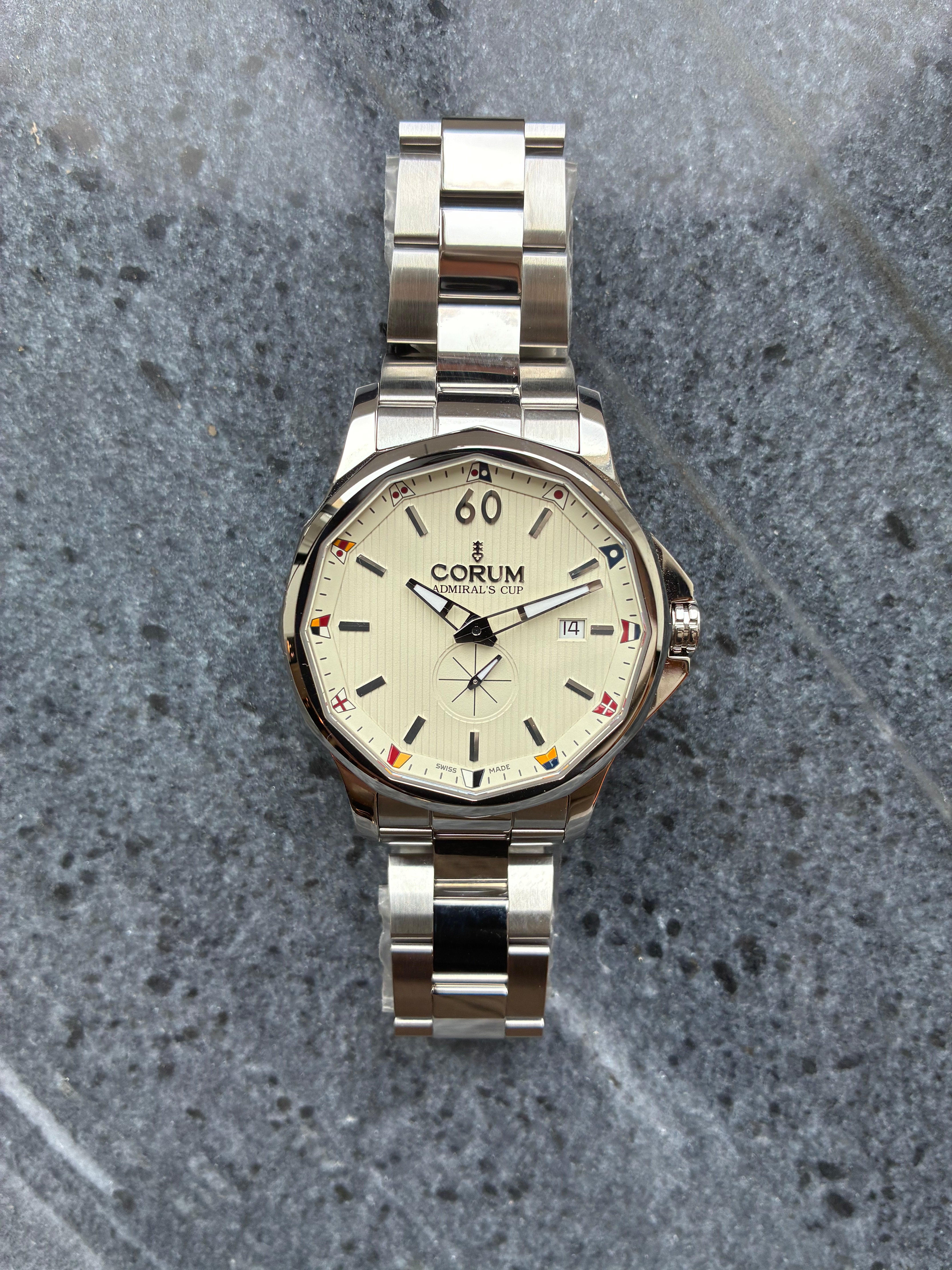 Corum Admiral's Cup Legend 42mm - neu (2025)