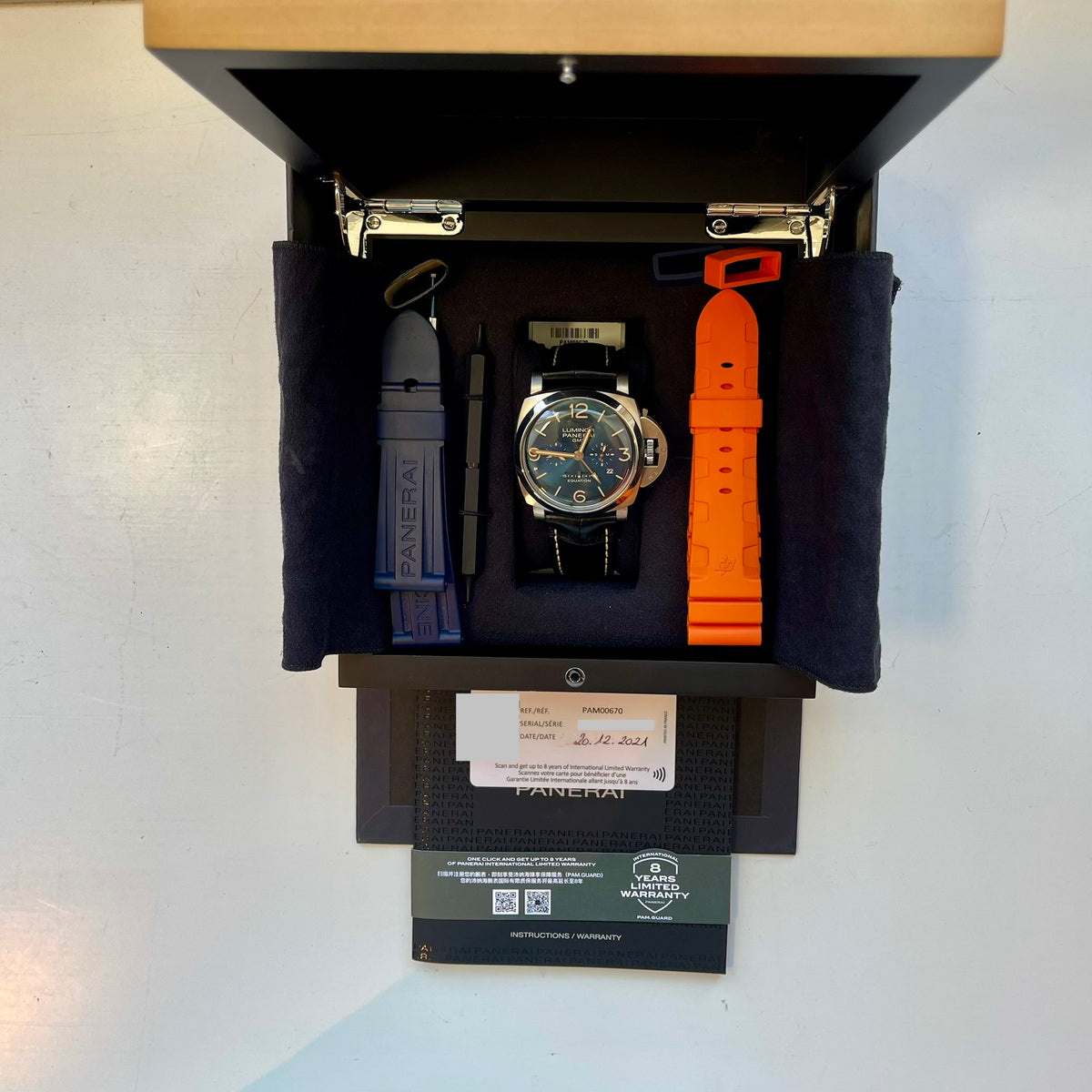 Luminor Equation Of Time GMT / Titan / Blue Sandwich Dial / 8 years warranty (2021) - Juwelier Spliedt