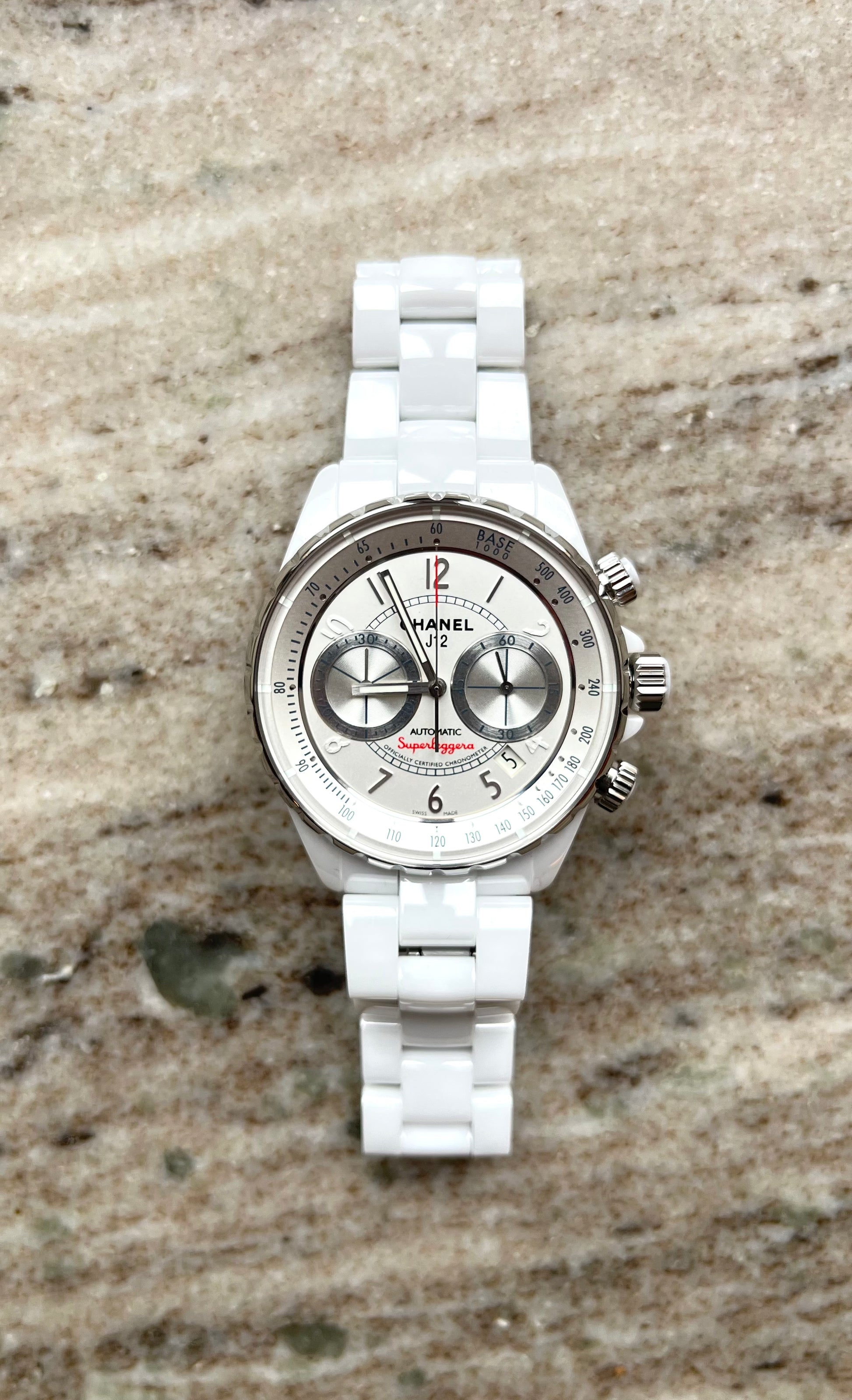 chanel - Chanel J12 Superleggera Chronograph - neu (2025) - [product_sku]