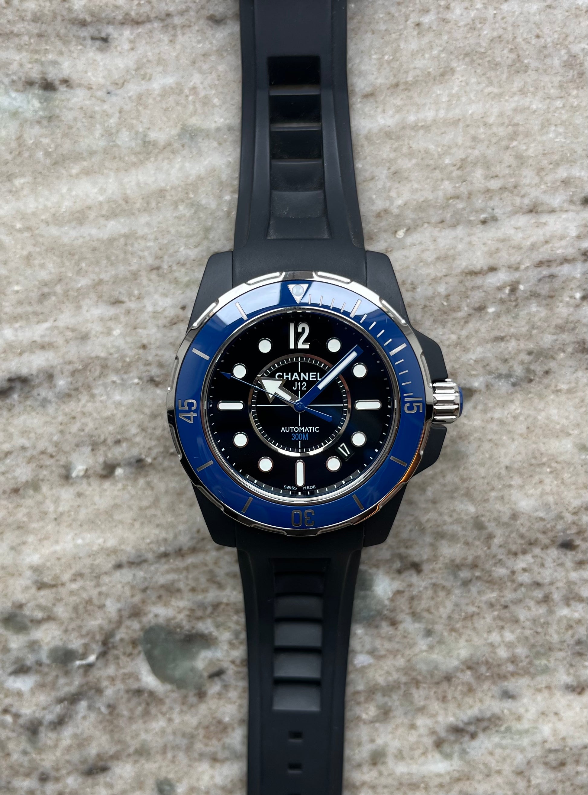 chanel - Chanel J12 Marine 42mm - neu (2025) - [product_sku]