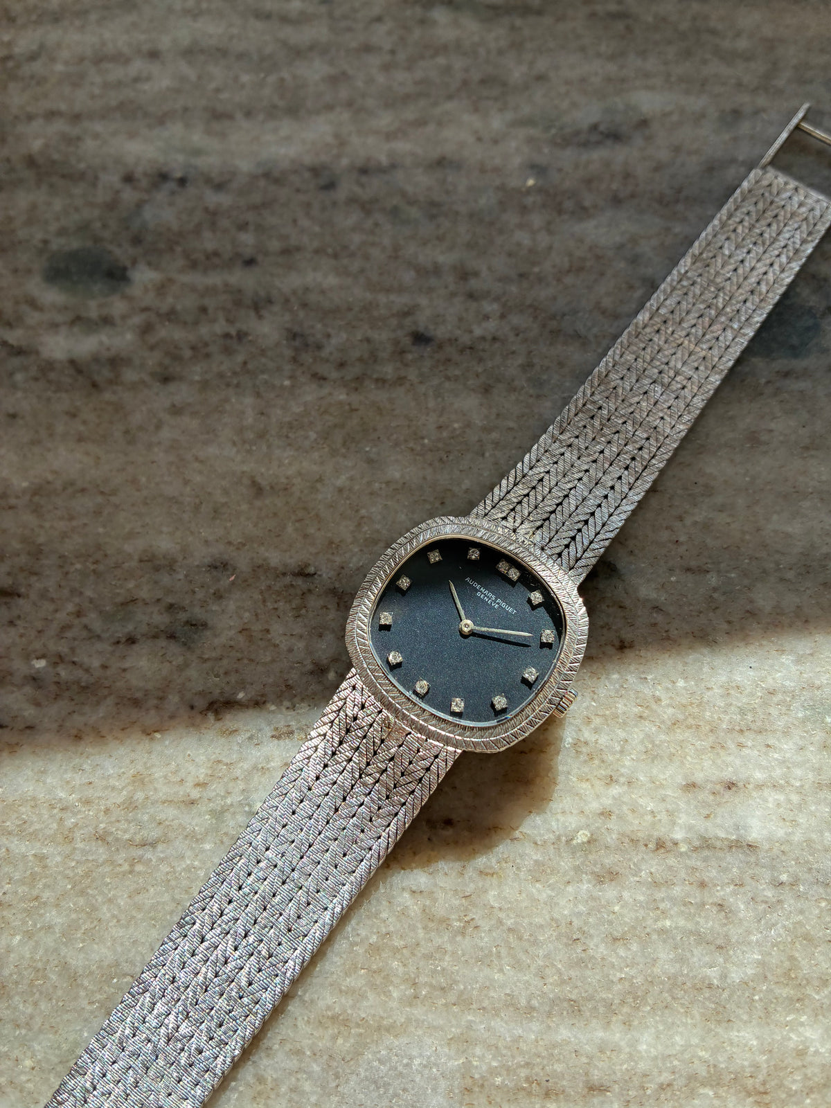 Lady Ellipse Vintage / 18K Weißgold (ca. 1970) - Juwelier Spliedt