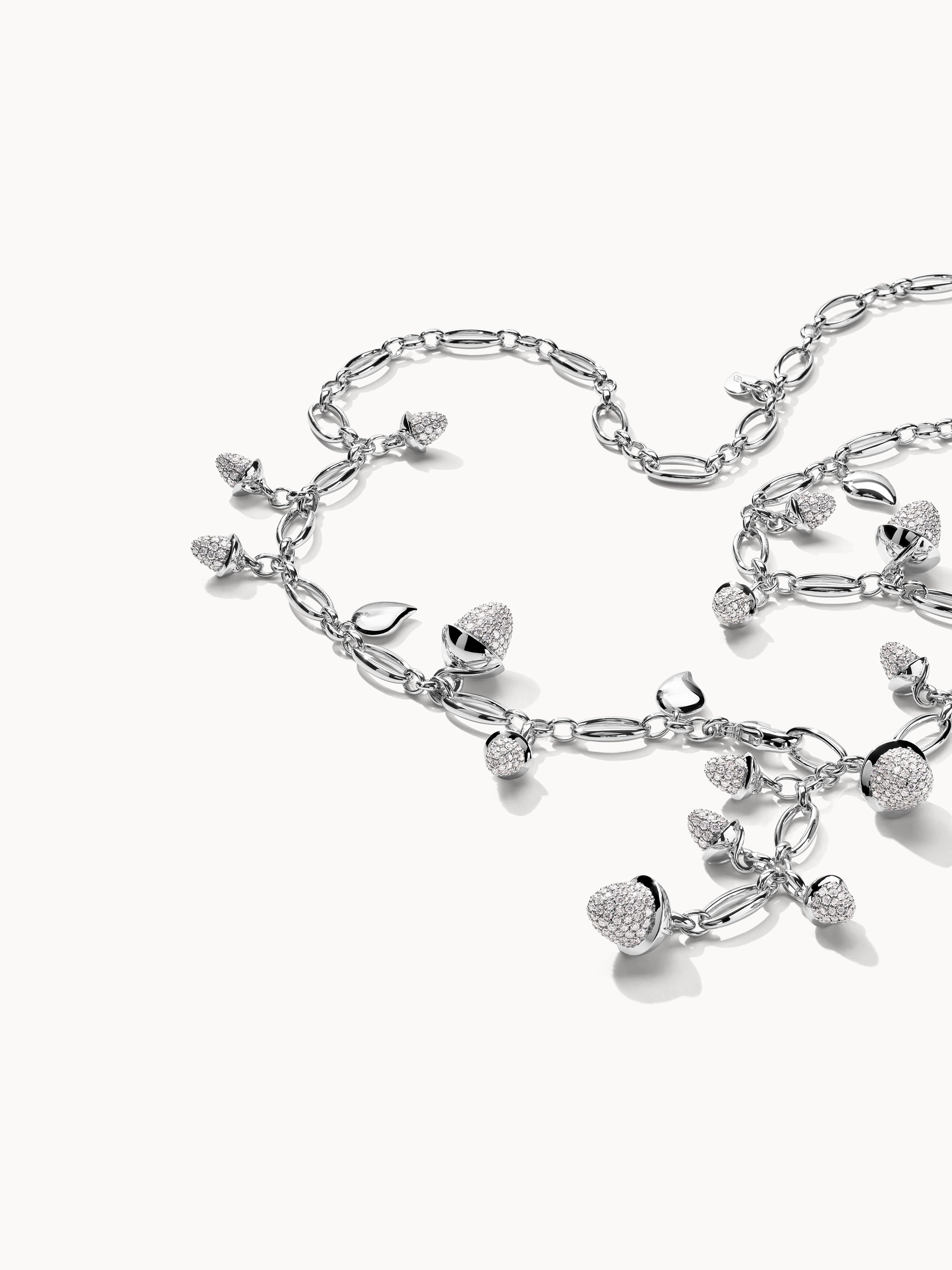 Collier Mikado Weißgold mit Diamant Pavé Anhängern