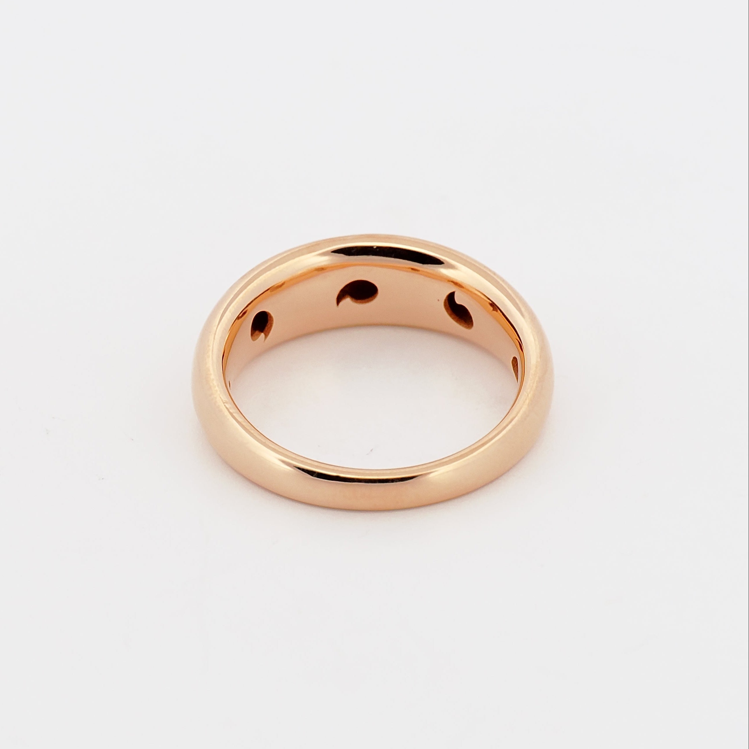 Rose gold ring