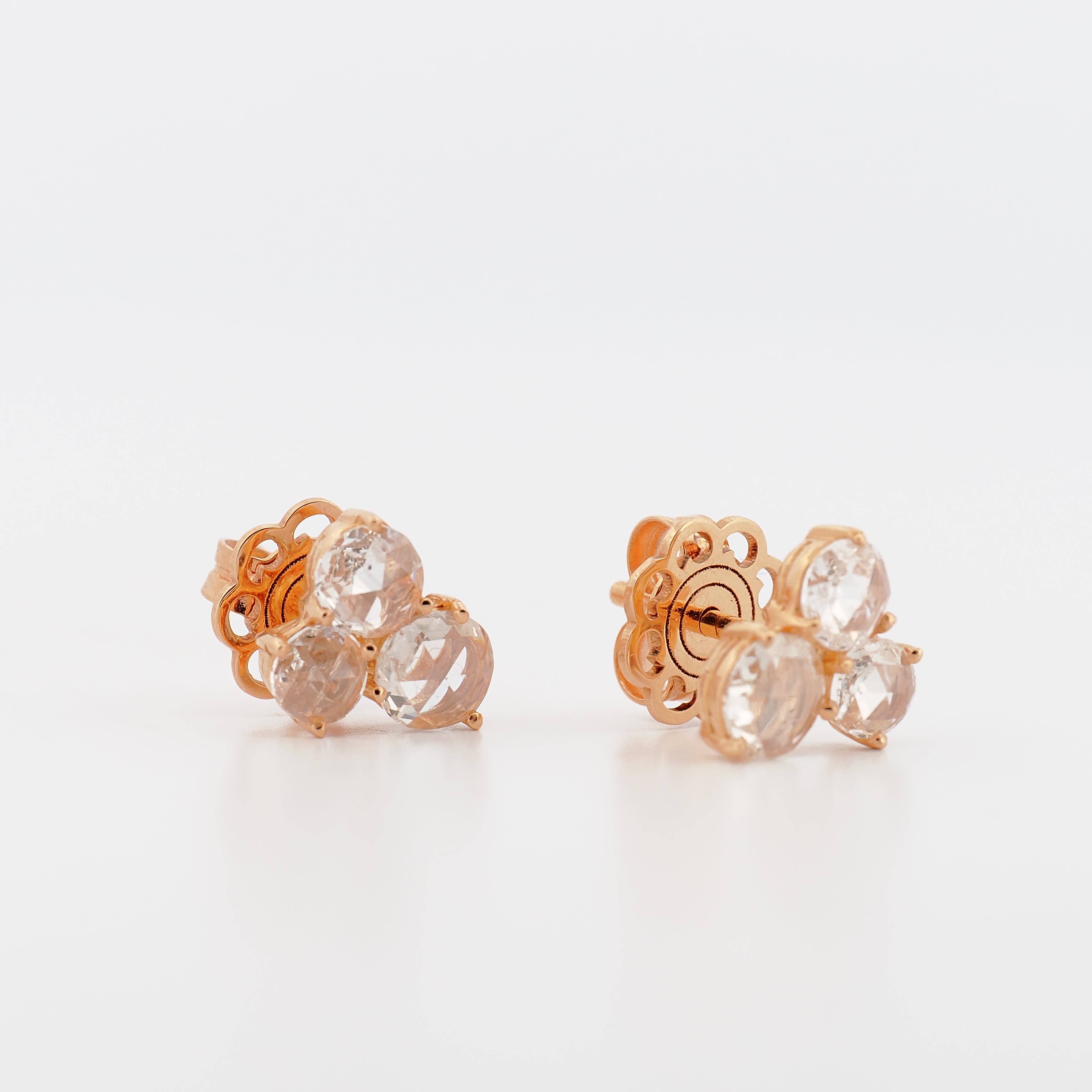 Ohrstecker Roségold mit drei Diamanten im Rosenschliff