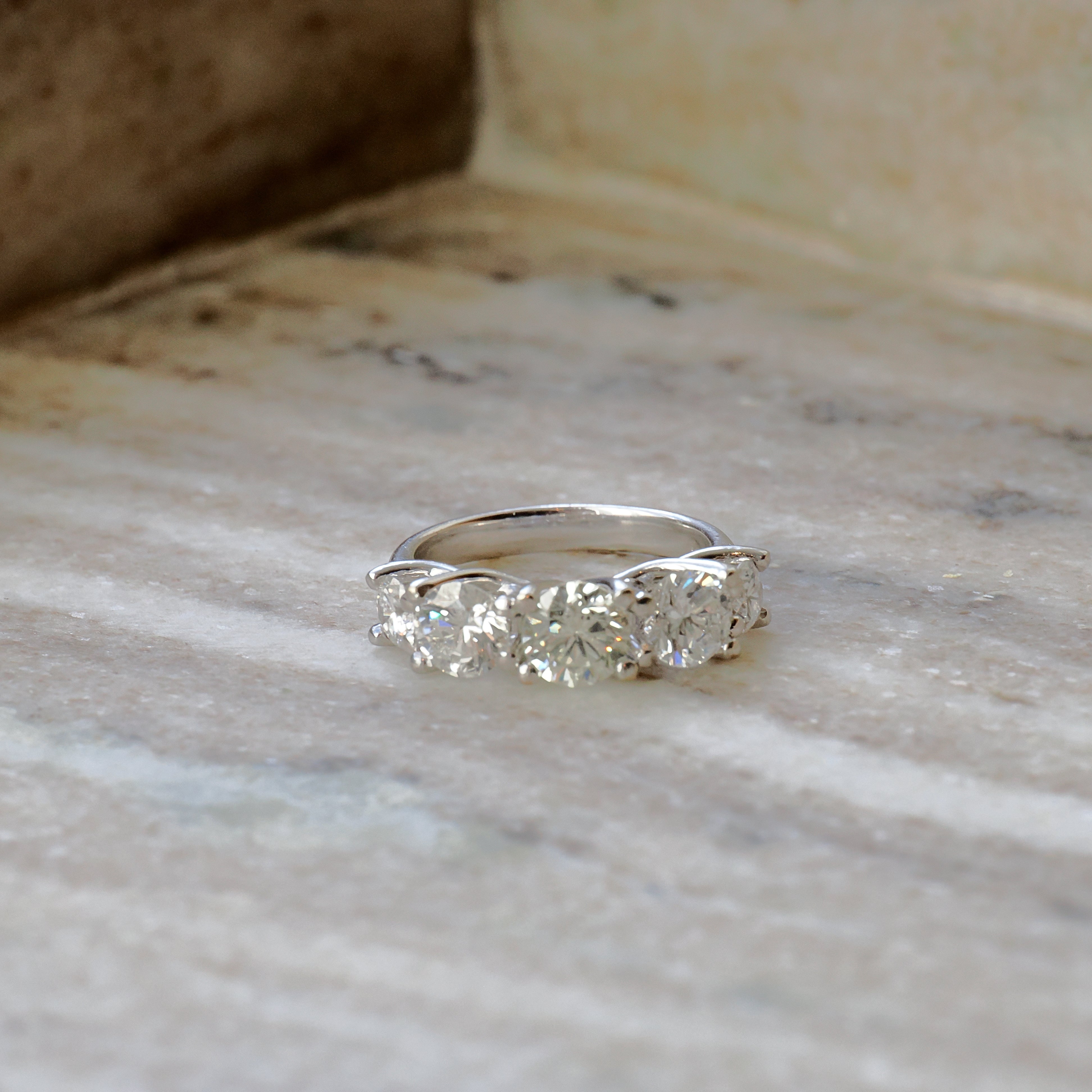 Vintage Halb Memoire Ring mit 5 Brillianten