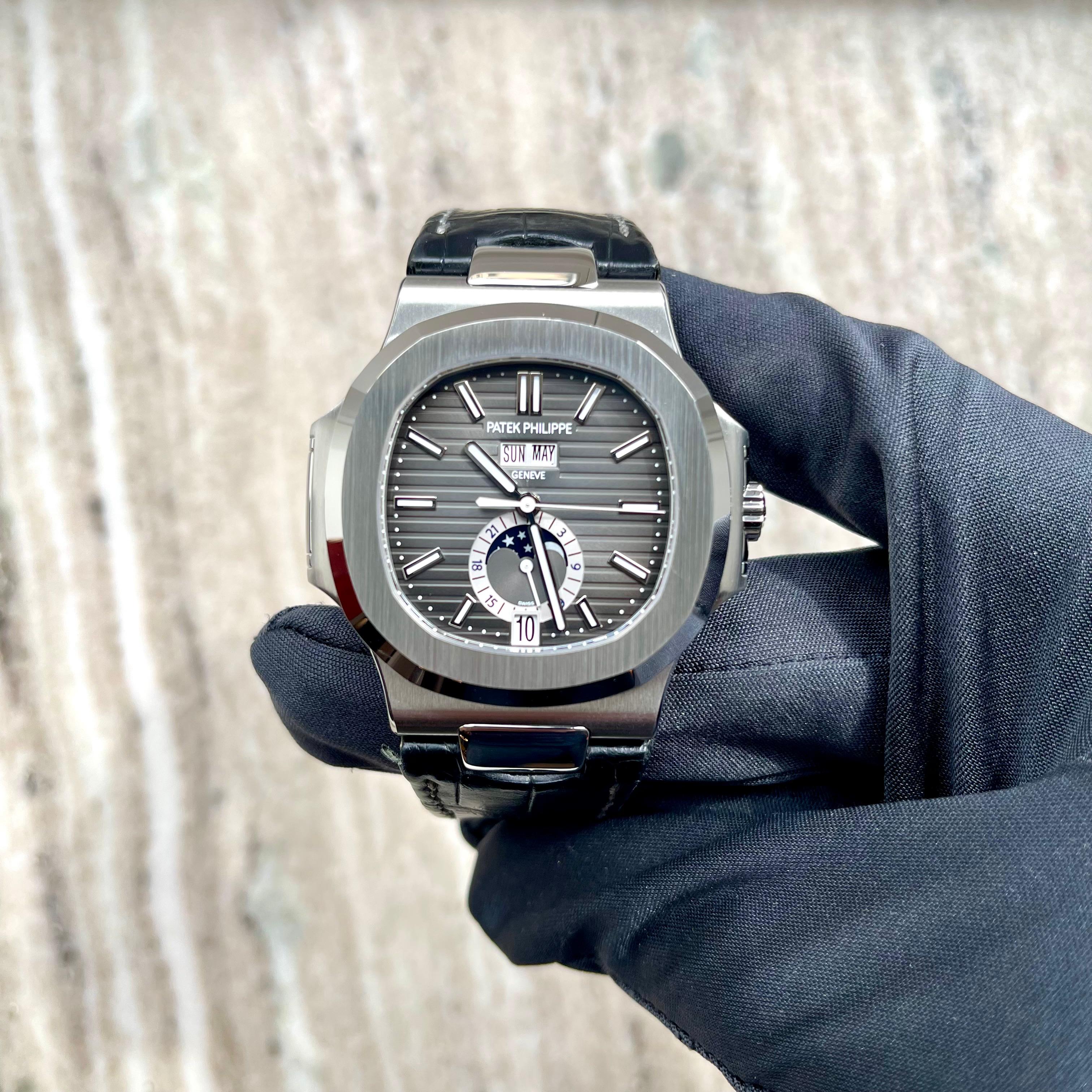 Patek Philippe - Nautilus 5726A-001  Full Set / excellent condition / on stock 2nd strap 2014 - [product_sku]