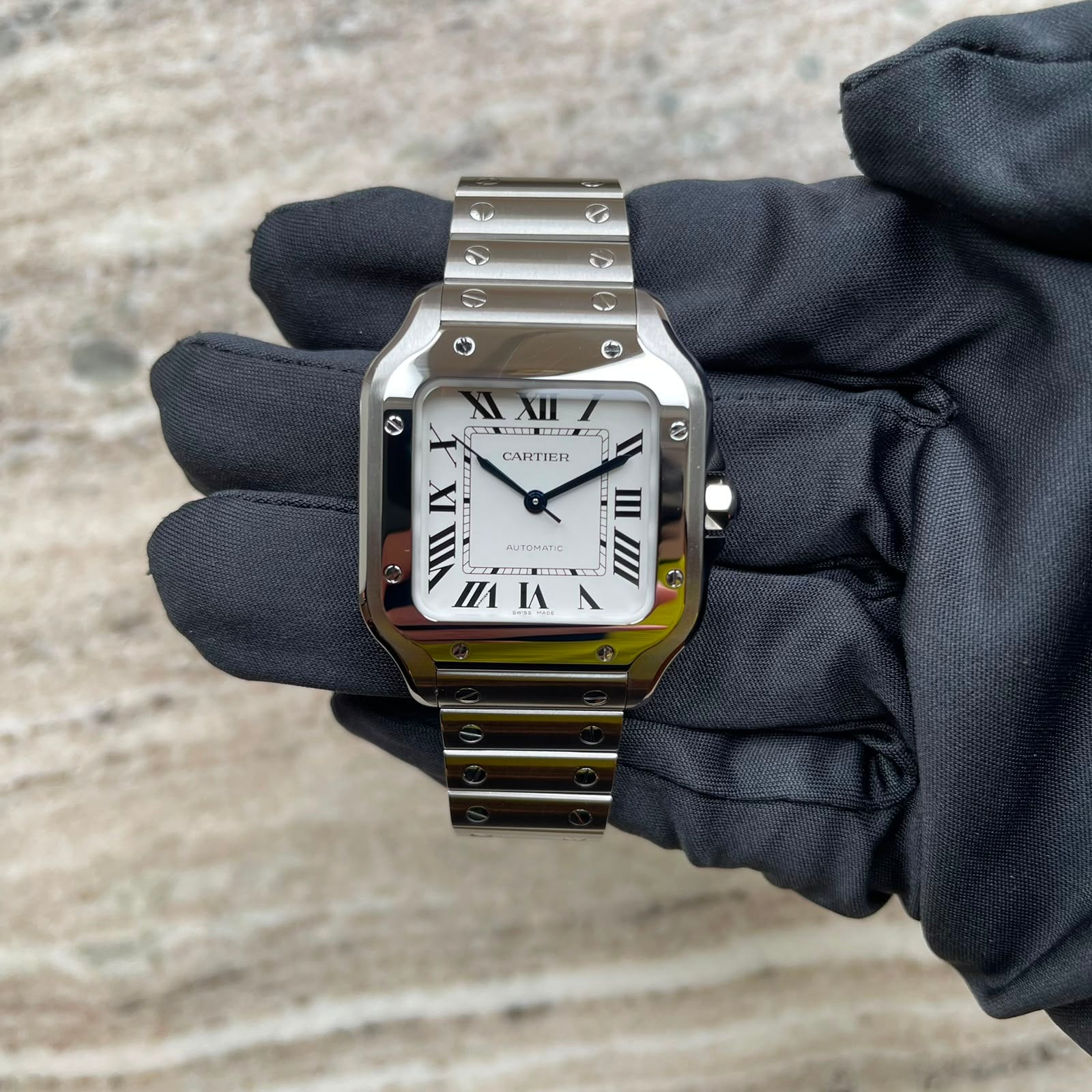 Santos de Cartier / full set / very good condition / 2024